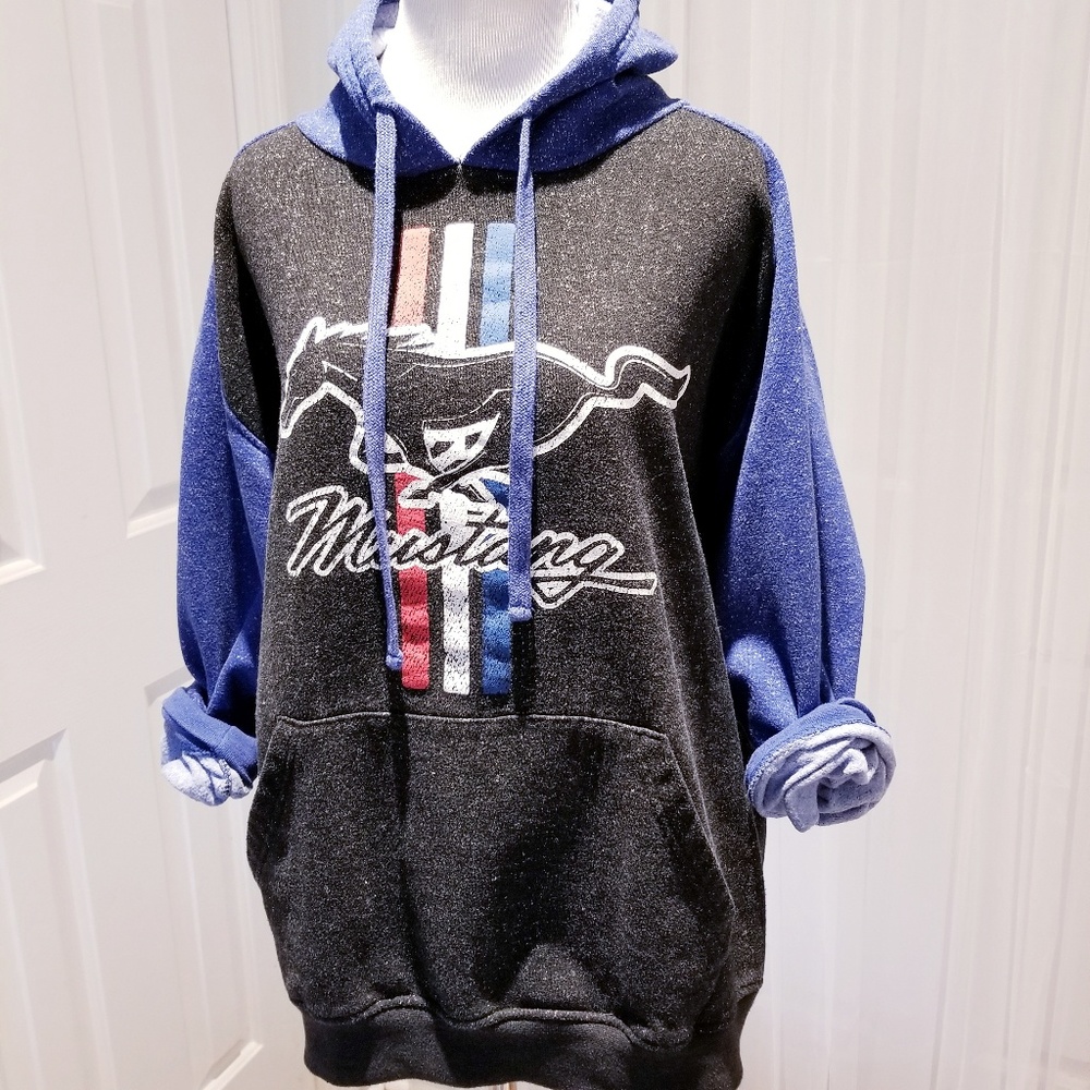 Mustang hoodie